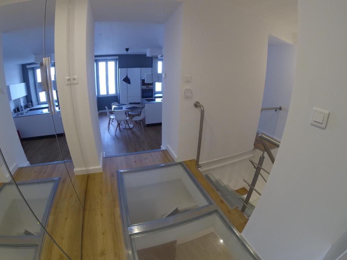 Magnifique Duplex Vue Mer Menton Eksteriør billede